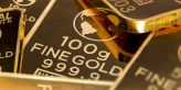 Zlato je nejdražší v dějinách, bitcoin překonal hranici 40 tisíc dolarů za kus. Sázky na snižování úrokových sazeb v USA nabíjí trhy optimismem, že americká centrální banka udolala inflaci